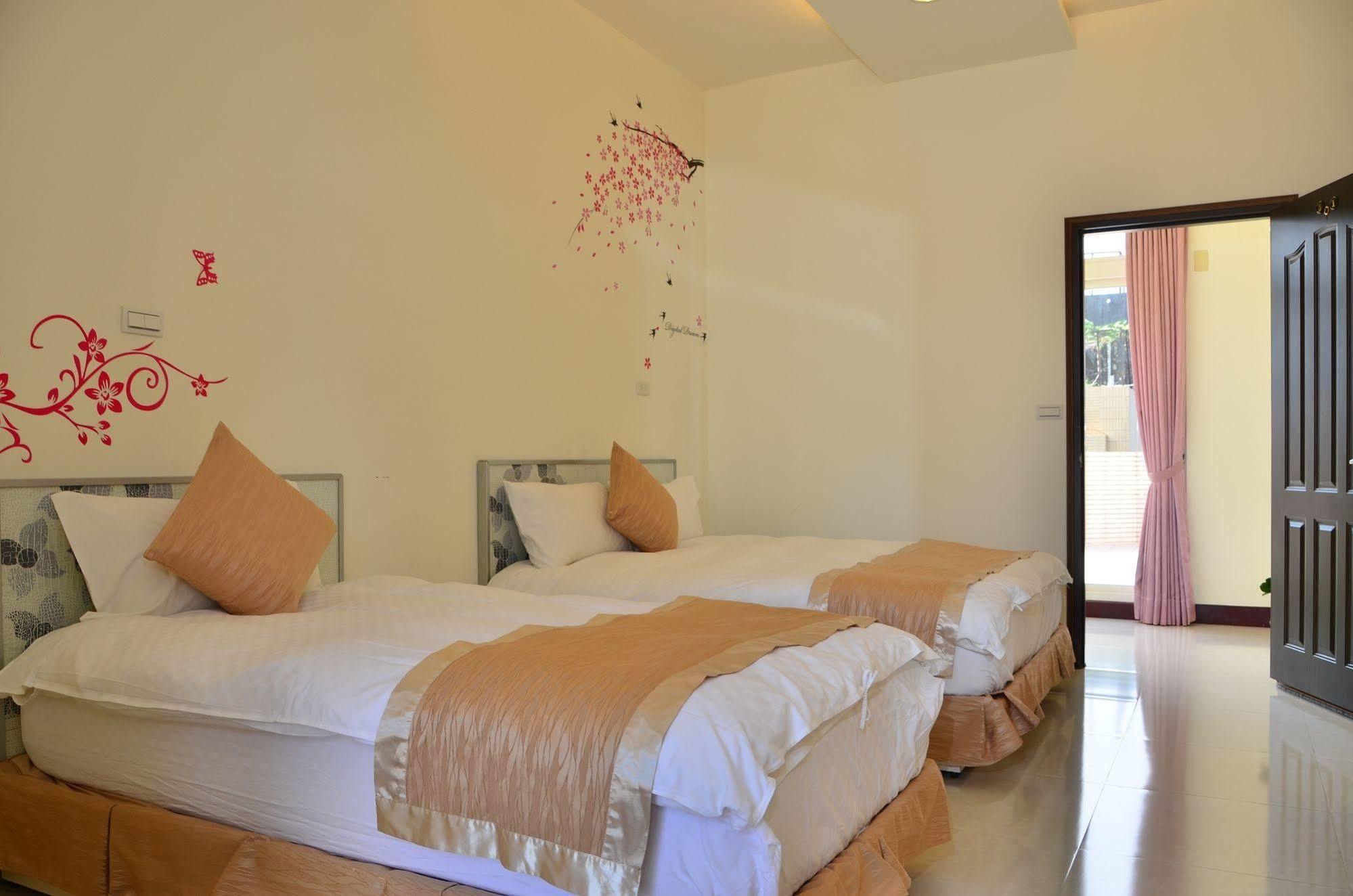 Ferienwohnung Fish Fun House Hualien Exterior foto
